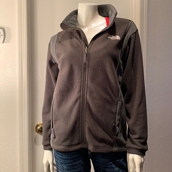 The North Face    - Picture 3 of 5